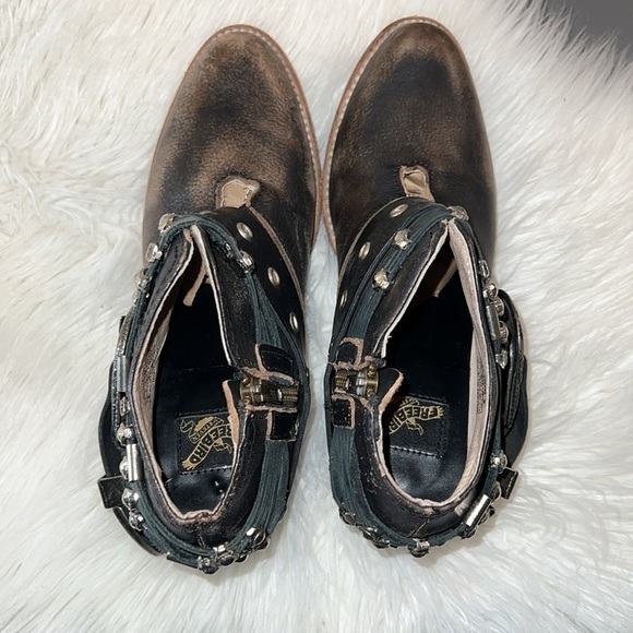 EUC Freebird Saloon Distressed Silver Buckle Black/ Brown Booties Size 8 - Picture 3 of 14